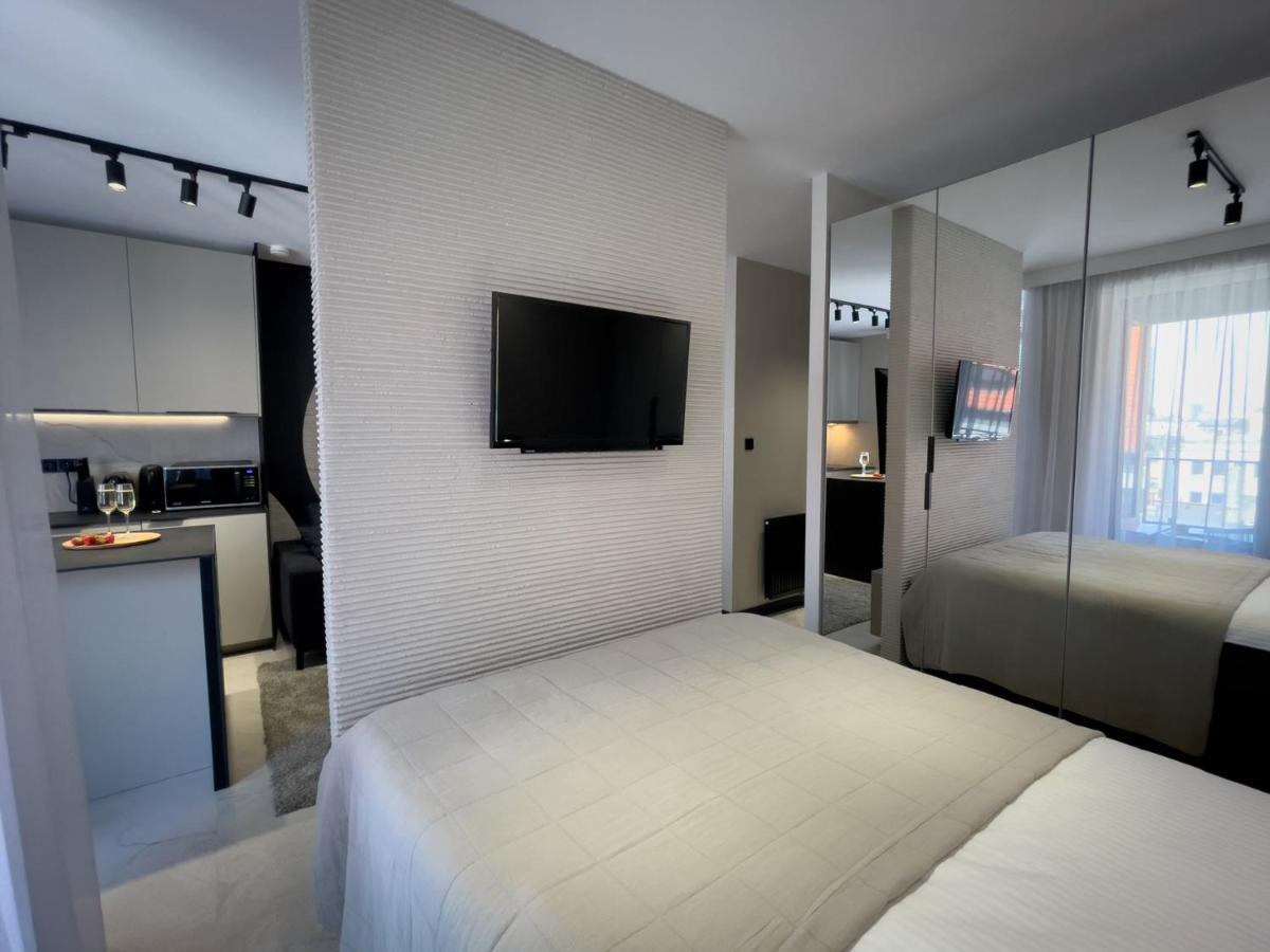 Urban Premium, Opolska 10 No 89, Free Garage, Self Check-in Apartmán *